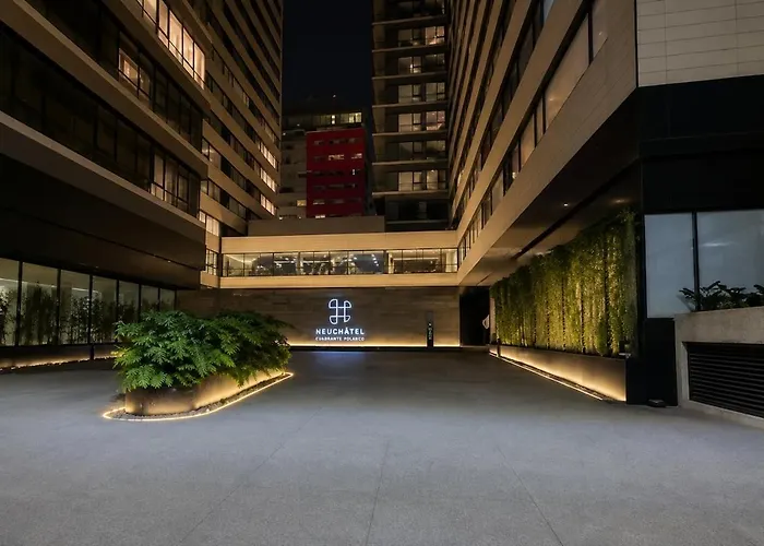 Luxury 1br W Pool, Jacuzzi, Near Antara *